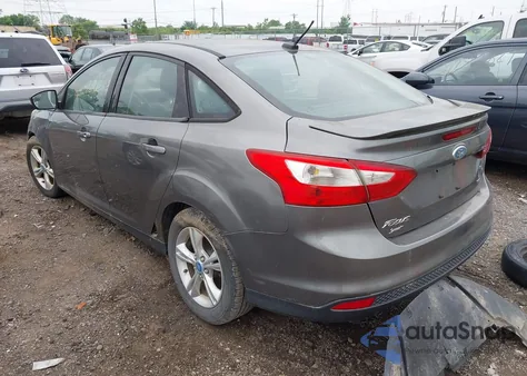 2012 Ford Focus Se z USA, uszkodzony, nr VIN 1FAHP3F2XCL104044